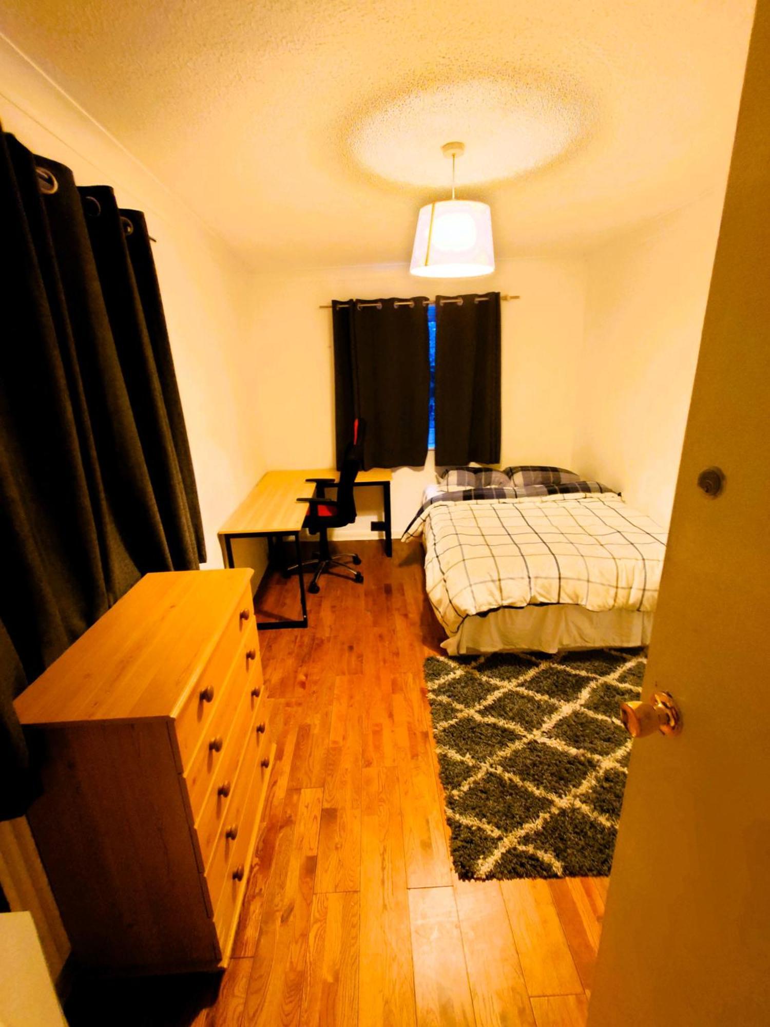 Edwardian 4 Bedrooms With 4 Bathrooms Townhouse, Next To Underground, Accommodates 10 People Londen Buitenkant foto